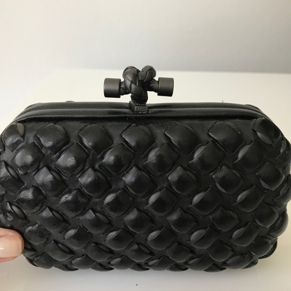 Bottega Veneta Handbags - Bottega Veneta clutch purse